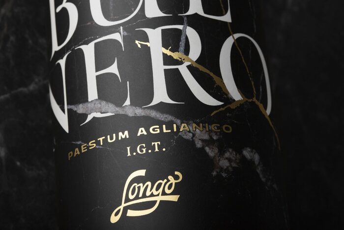 Bue Nero, Aglianico wine label 2