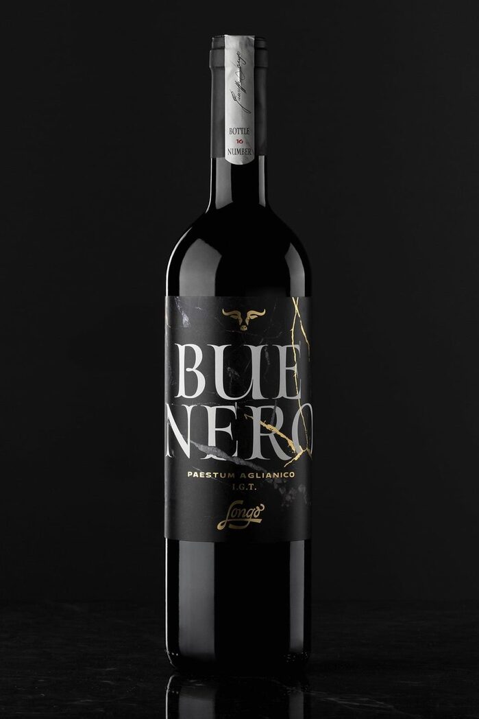 Bue Nero, Aglianico wine label 1