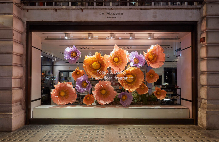 Shop window decoration
