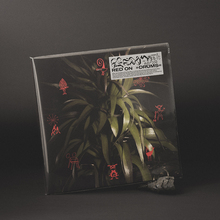 Red On – <cite>Drums</cite> album art