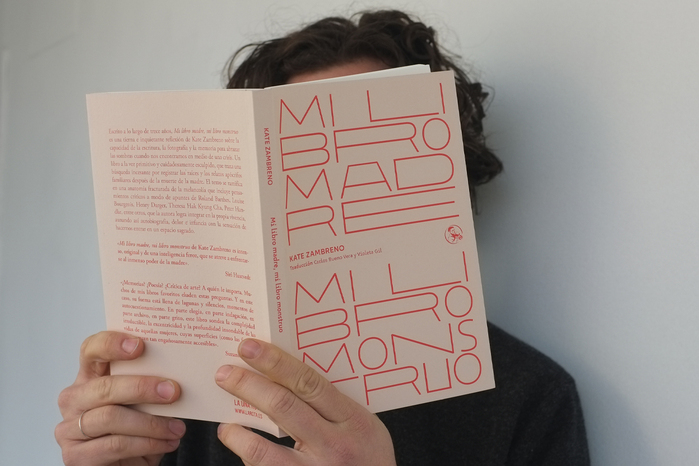 Mi libro madre, mi libro monstruo by Kate Zambreno 2