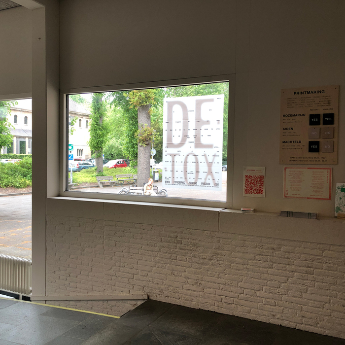 Detox poster at Studio Zeedauw in Tilburg, Netherlands