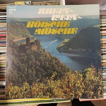 <span>Kölsche Mösche</span> – <cite>Rhein–Wein–Kölsche Mösche</cite> album art
