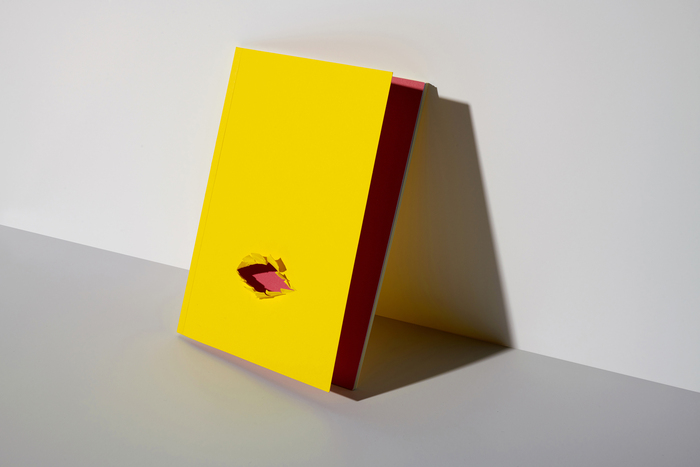 De dentro a Fuera exhibition catalog 1