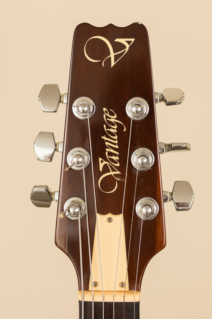 Vantage guitars, Japan