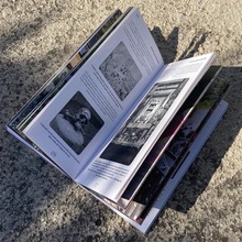 <cite>Questo Libro Parla Di Morte (ma non è un libro triste)</cite>