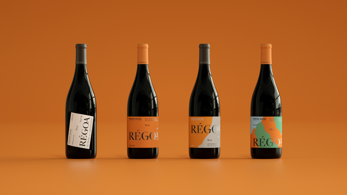 We designed the new brand to enforce the high quality of each wine according its quality level. The cheapest one is Régoa, made using minimalistic composition and solid colors on the background.