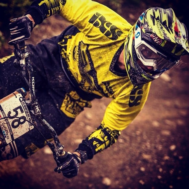 iXS 2