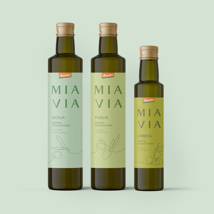 MIA VIA 1