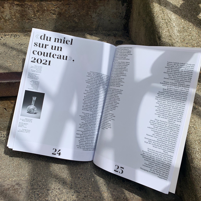 Laura Lamiel: «du miel sur un couteau» booklet 5