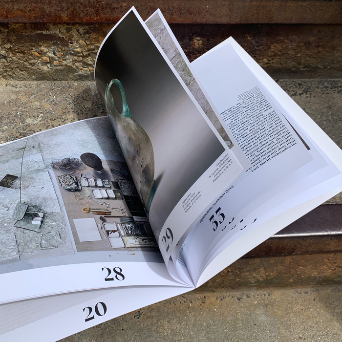 Laura Lamiel: «du miel sur un couteau» booklet 6