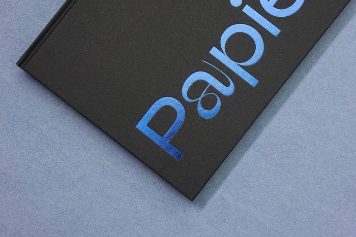 Papier by Raphael Grotthuss 2