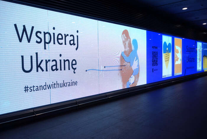 #WspierajUkrainę / #standwithukraine war expo 5