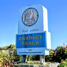 Bradley Beach sign