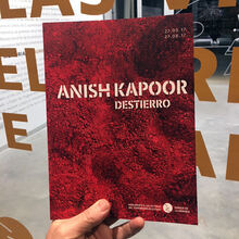 <cite>Anish Kapoor – Destierro</cite> exhibition at Parque de la Memoria