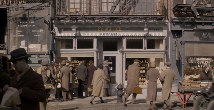 Kowalski Quality Baked Goods in Fantastic Beasts 3