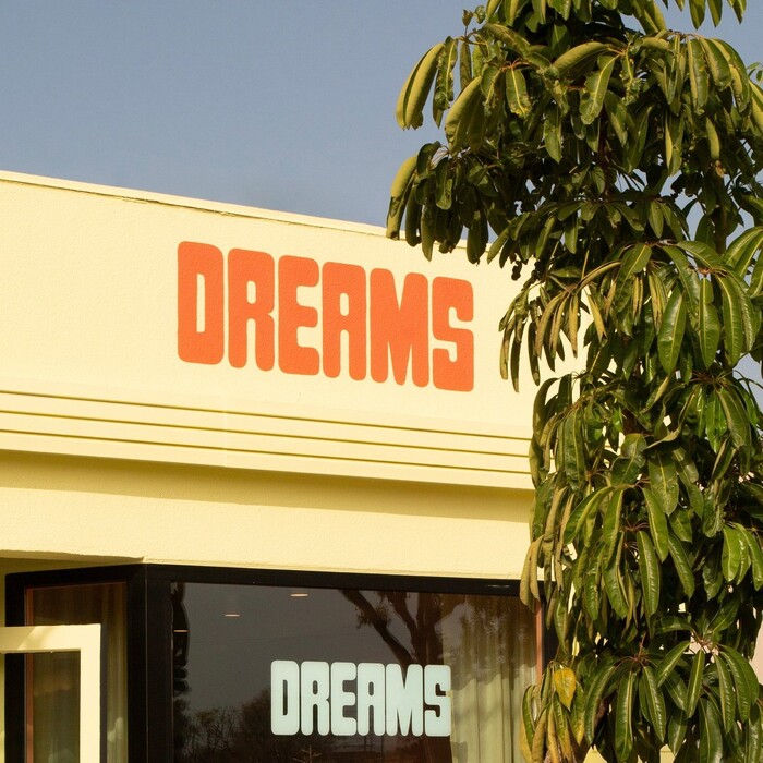 Dreams, Los Angeles 1