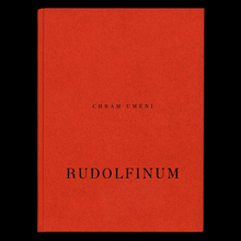 <cite>Chrám umění: Rudolfinum</cite>