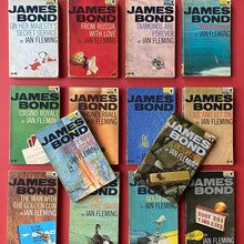 <cite>James Bond</cite> paperback covers (Pan Books, 1963–1967)