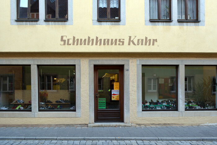 Schuhhaus Kahr, Rothenburg 3
