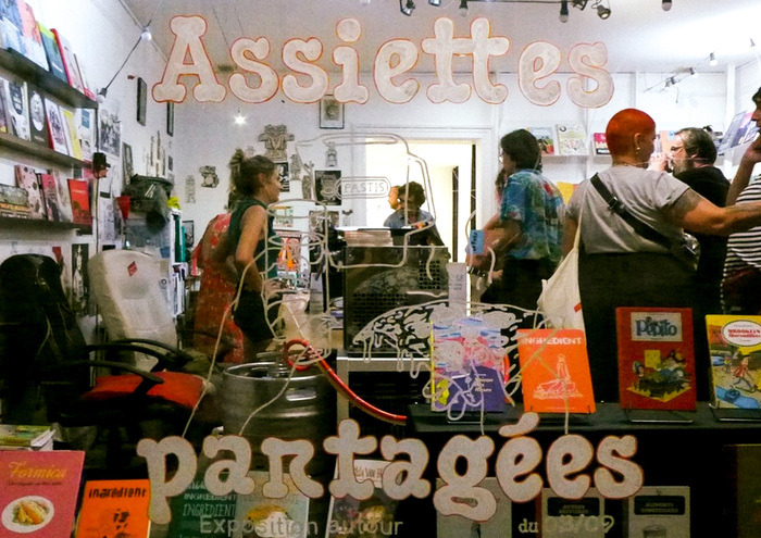 At the library En traits libres, Montpellier