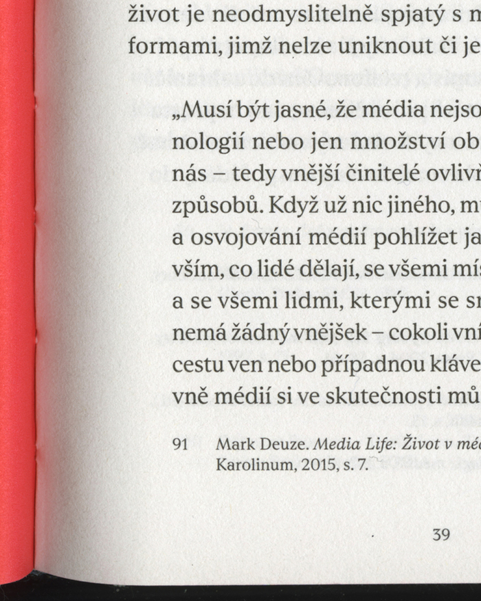 Jussi Parikka: Od archeologie ke geologii médií by Martin Charvát 2