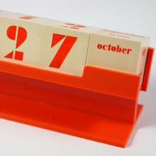 Mid-century perpetual desk calendar