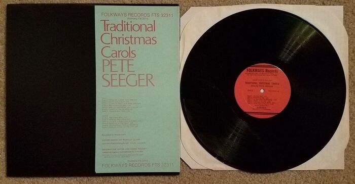 Pete Seeger – Traditional Christmas Carols album art 4