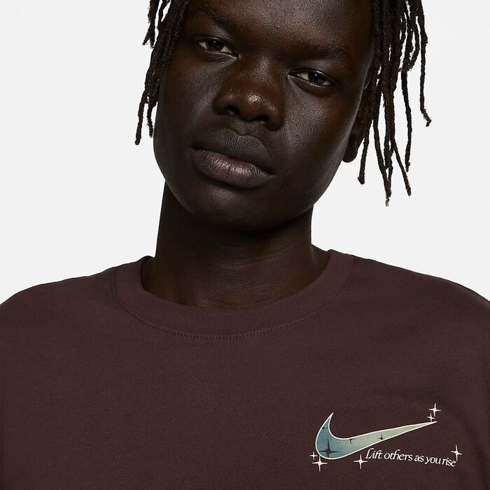 Nike – Lift others as you rise collection 7