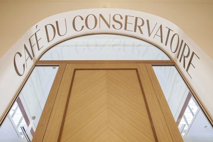 Geneva Conservatory of Music wayfinding 1
