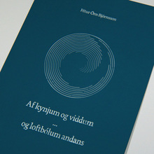 <cite>Af kynjum og víddum … og loftbólum andans</cite> by Pétur Örn Björnsson