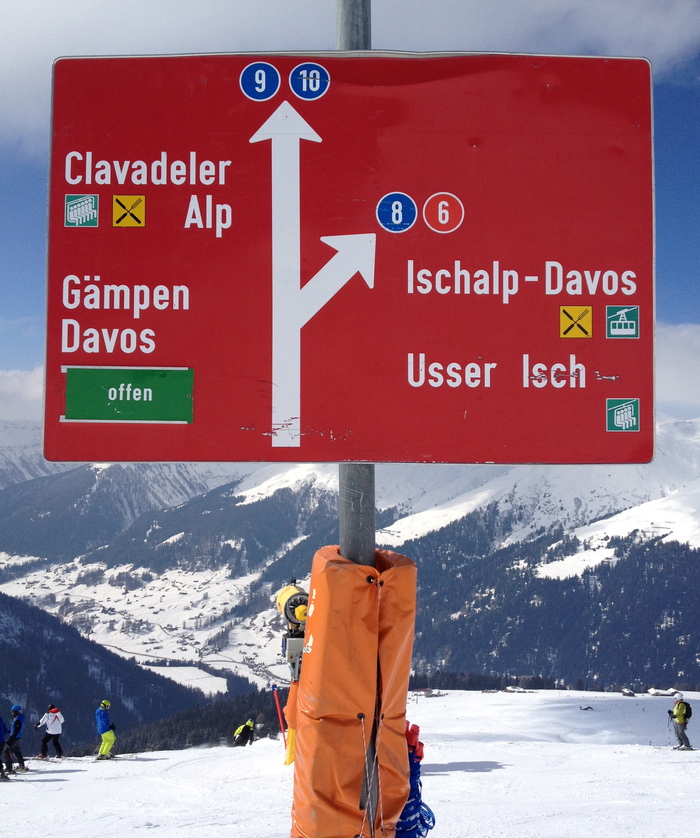 SNV ski signs 1