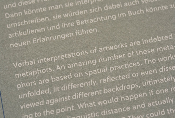 Viel/Falten. Experimental Configurations with Paintings by Fritz Ruprechter 6