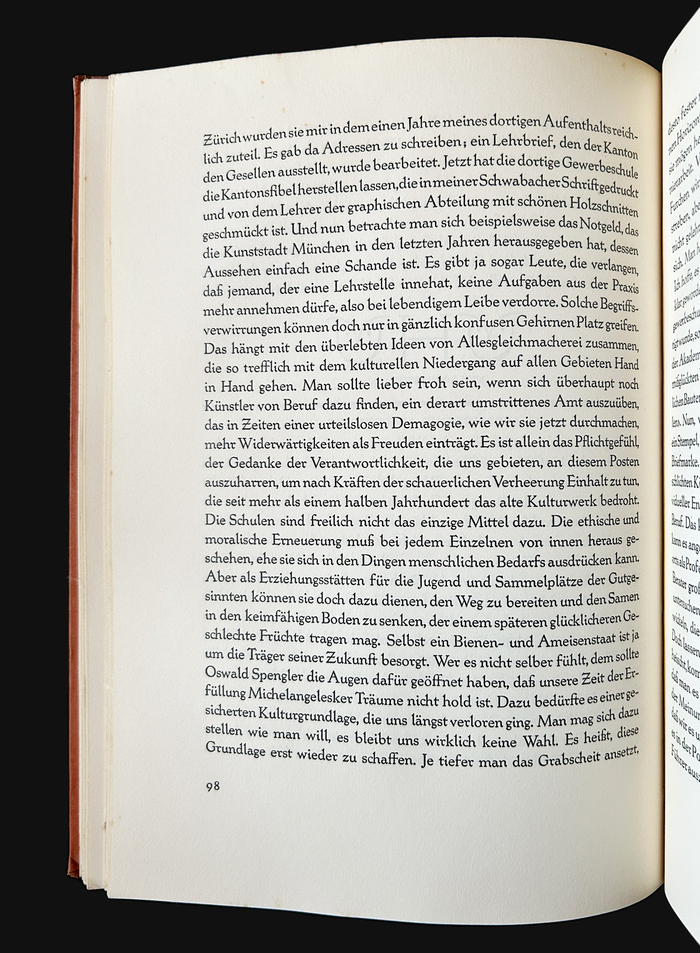 Page with an essay by Ehmcke