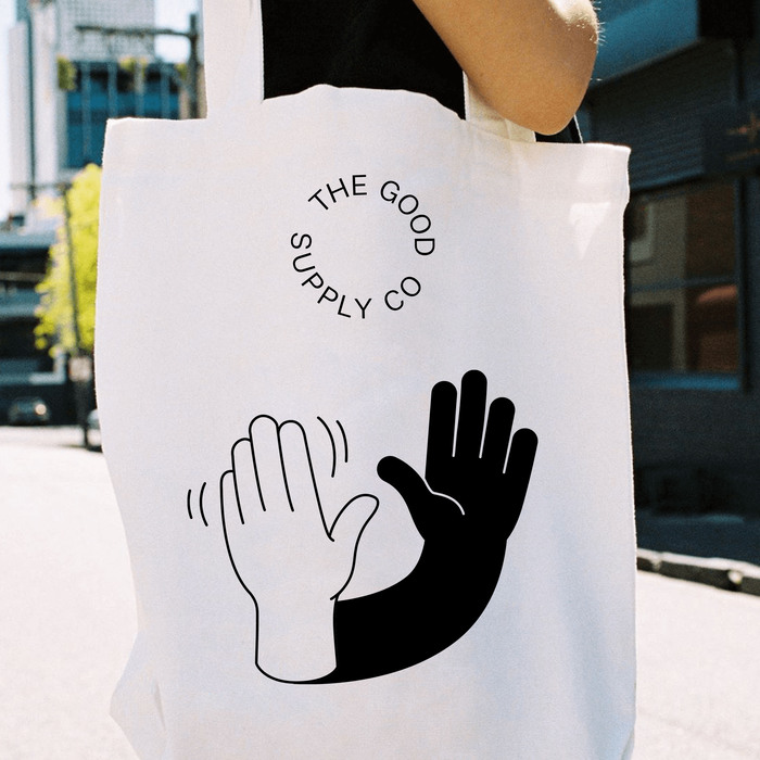 Tote bag