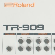 Roland TR-909 Rhythm Composer