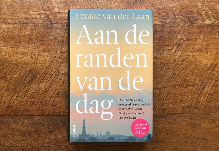Aan de randen van de dag by Femke van der Laan 1