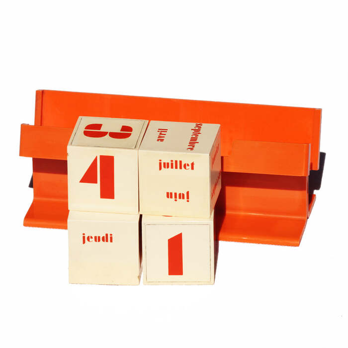 Mid-century perpetual desk calendar 4
