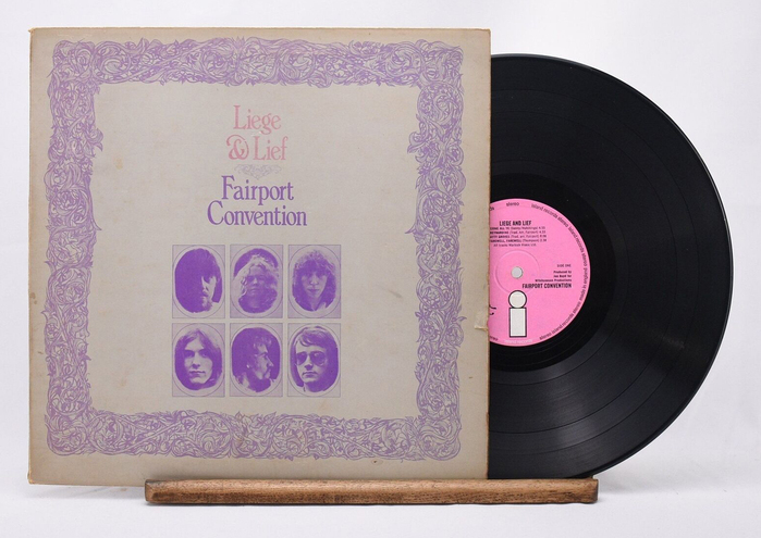 Fairport Convention – Liege &amp; Lief album art 1