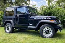 Jeep Wrangler logos