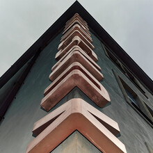 Kunsthalle Praha visual identity and signs