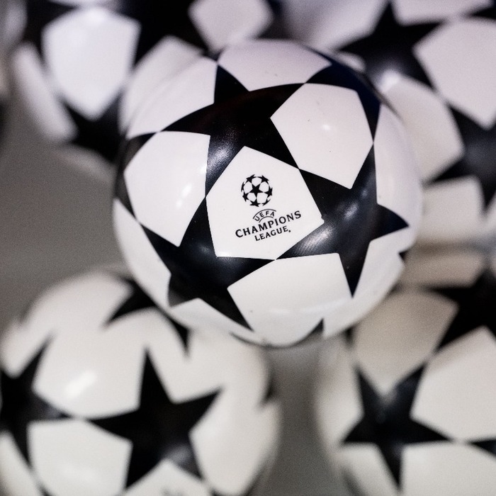 UEFA Champions League logos (1992, 2020) 5