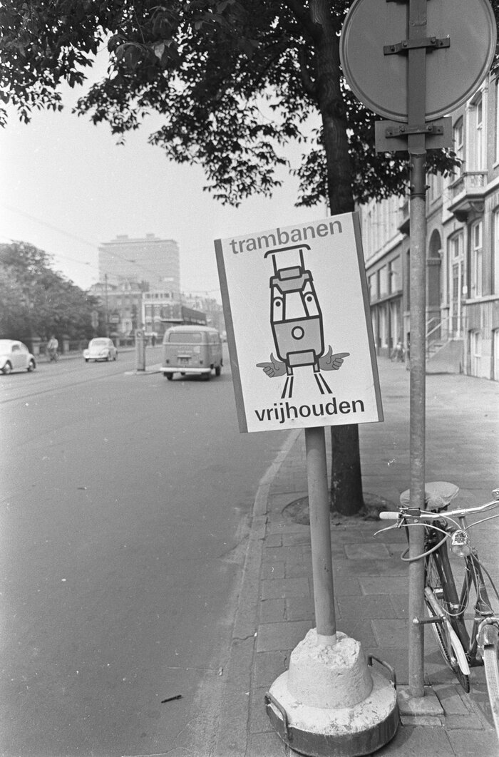 A sign as seen in the streets of Amsterdam, June 3rd, 1967