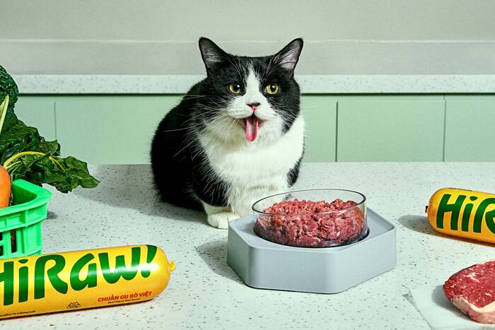 HiRaw! pet food rebrand 17