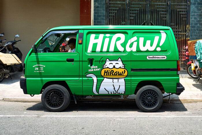 HiRaw! pet food rebrand 19