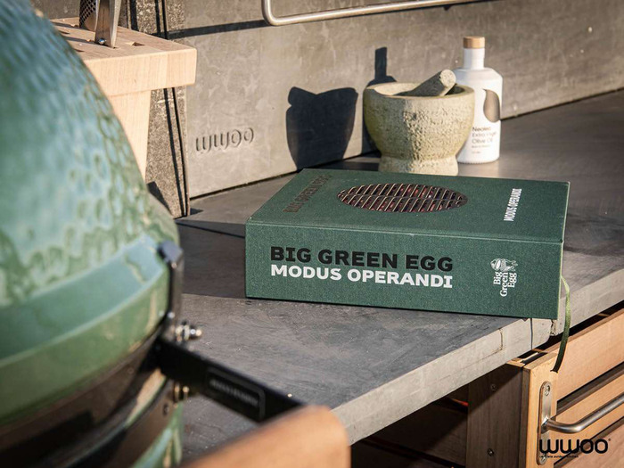 Modus Operandi cookbook by Big Green Egg 2