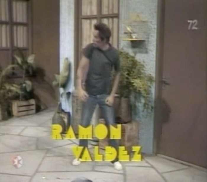 El Chavo del Ocho TV show logo and titles 10