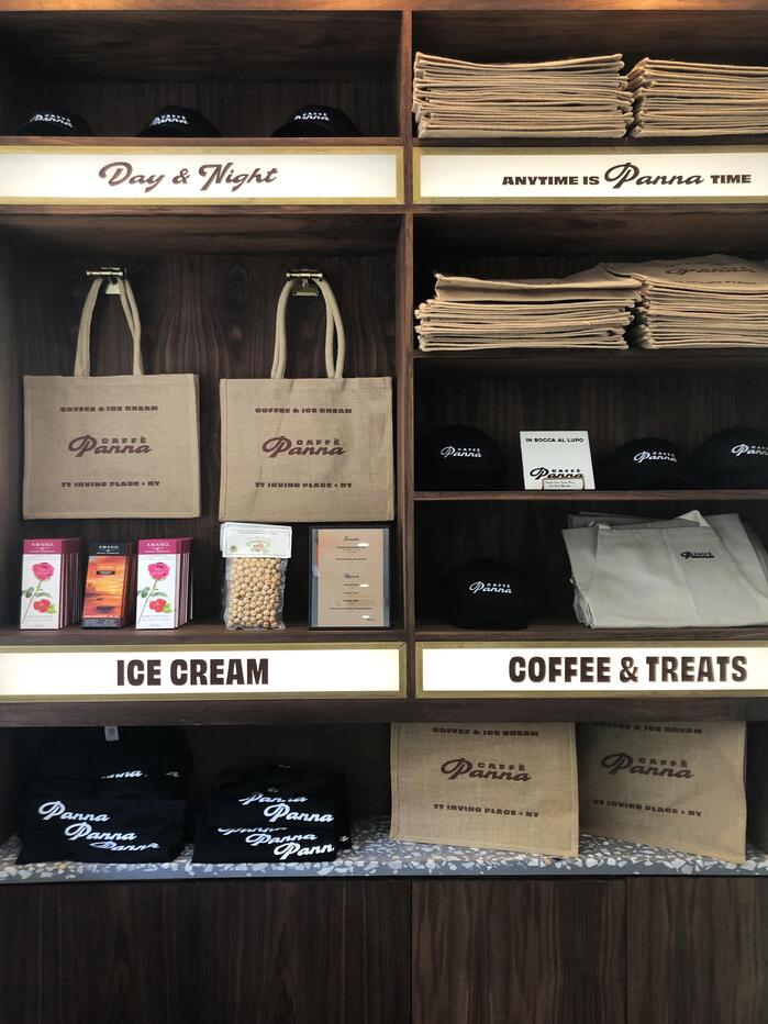 Caffè Panna branding 4