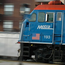Metra logo and timetables