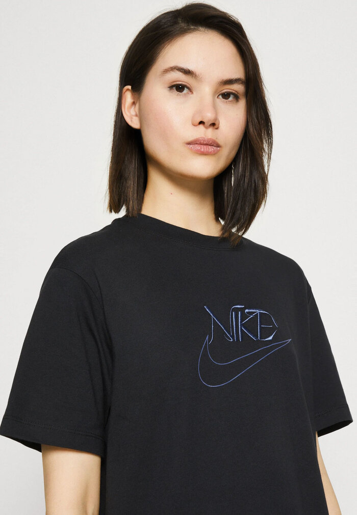 Nike NSW T-Shirt 3